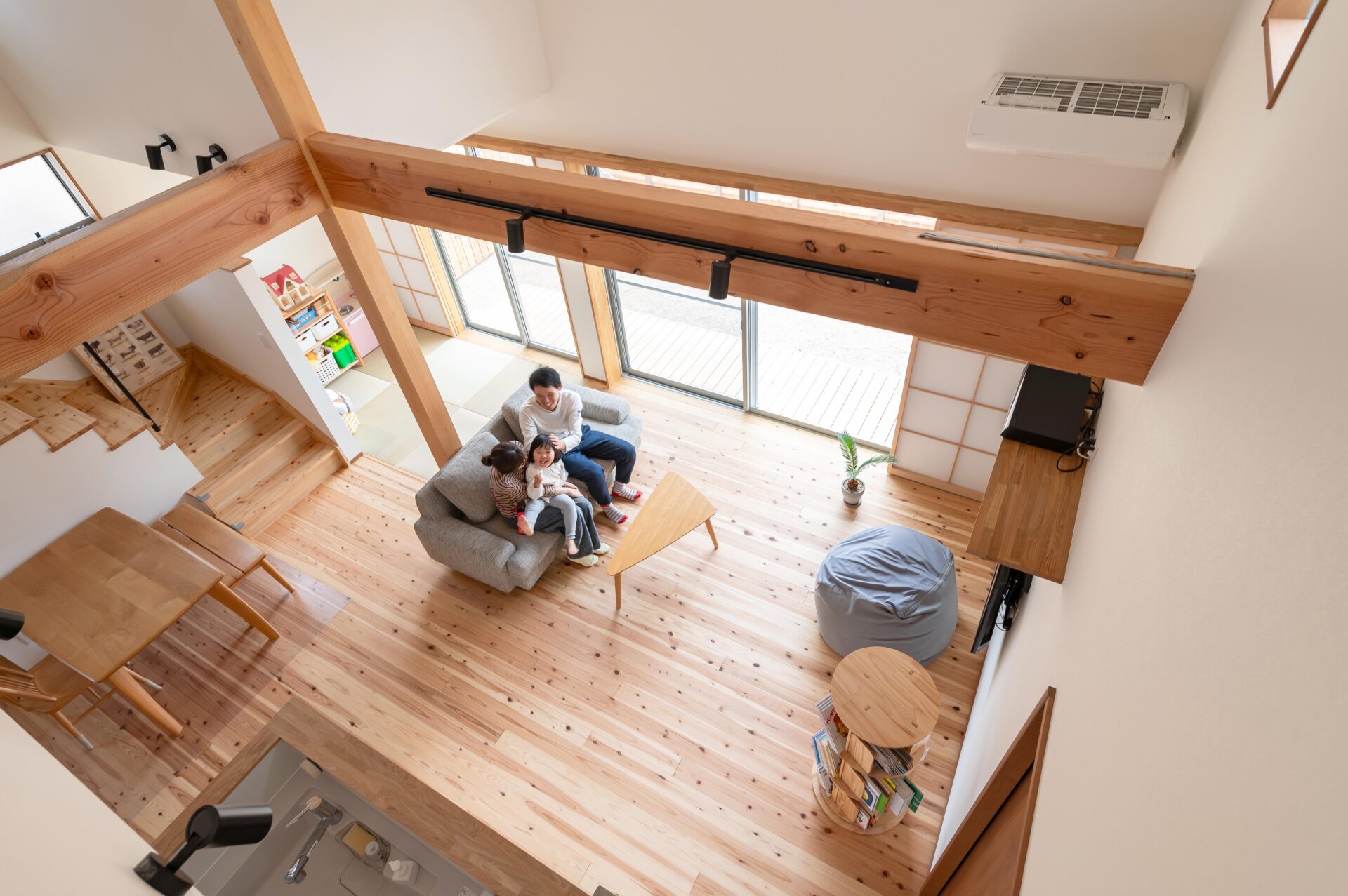 木と光のやさしさに包まれる和モダンな家 | 岡山･倉敷で注文住宅の家づくりはミナモト建築工房